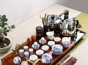 陶瓷茶具和紫砂茶具哪个好(十大不建议买的茶具排名大全)