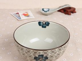陶瓷碗里的彩釉对人体有害吗的简单介绍
